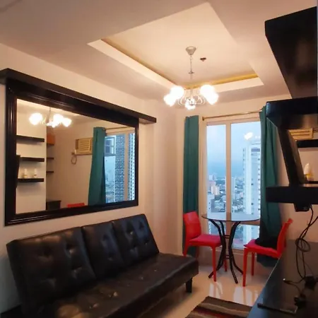 One Bedroom Condo With Pool